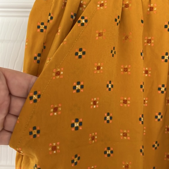 Aerie yellow Desert Nomad silky Printed pants. Sz Sm EUC bin J - Picture 3 of 7